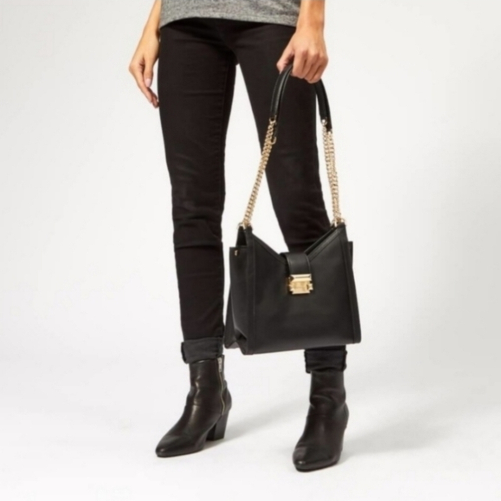 Michael Kors Black Embossed Shoulder Bag with Gold Chain - Picture 4 of 15